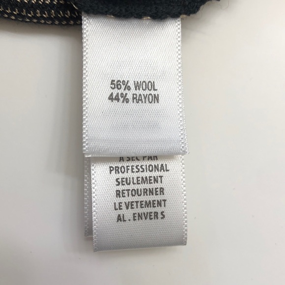 St. John Panther Print Black Jacquard Sweater - Picture 4 of 12